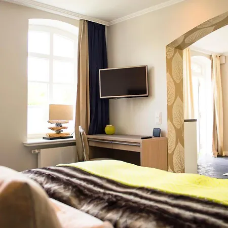 Hof Galerie מלון