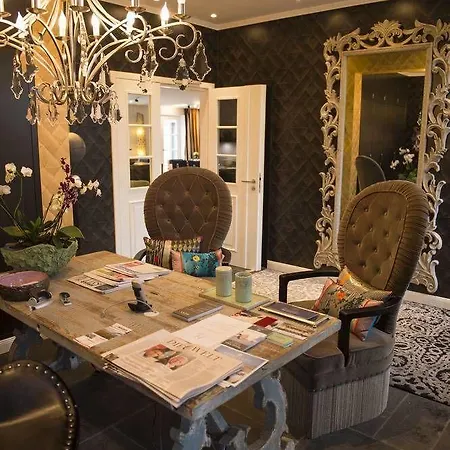 Hof Galerie Hotel Morsum (Sylt)