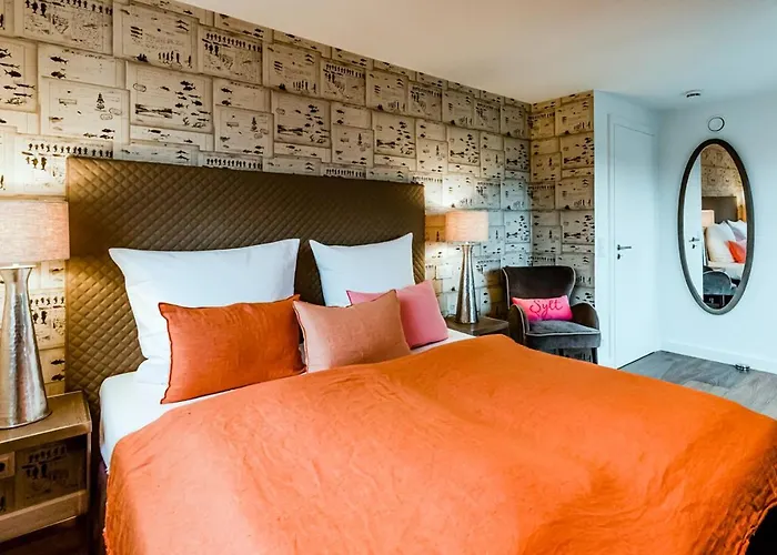 Hotel Hof Galerie 4*