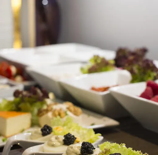 Hotel Hof Galerie 4*