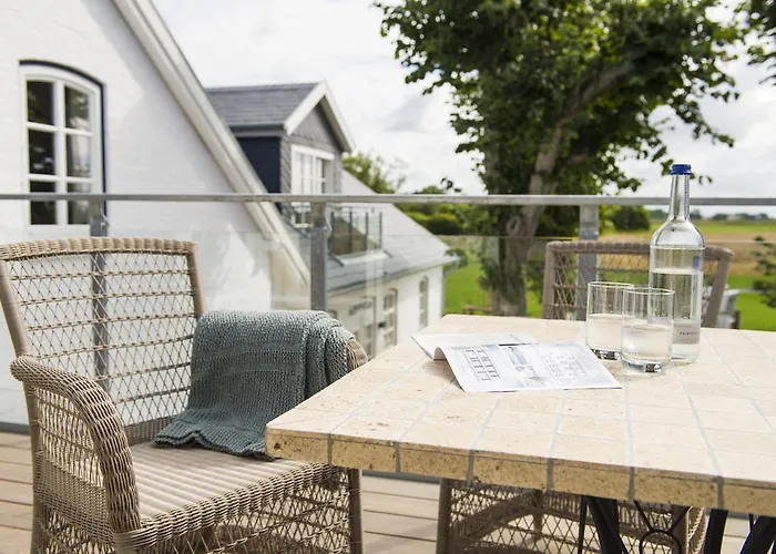 Hotel Hof Galerie 4*