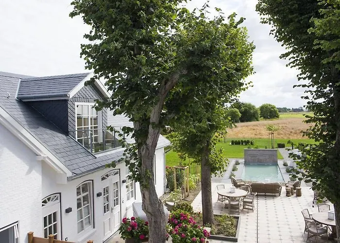 Hof Galerie 4* Morsum (Sylt)