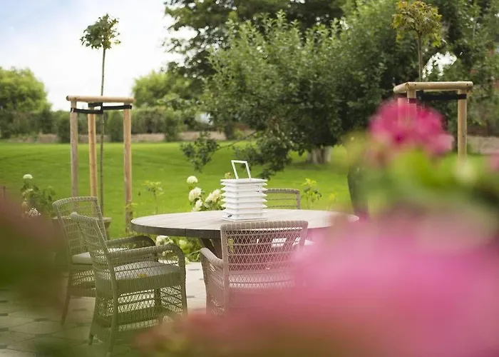 Hof Galerie Hotel Morsum (Sylt)